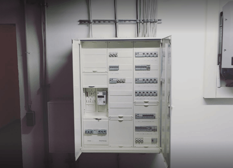 user-upload/business/work-media/2ko8323eeel2cmxypeg5gx_elektro_roggenkaempe.png