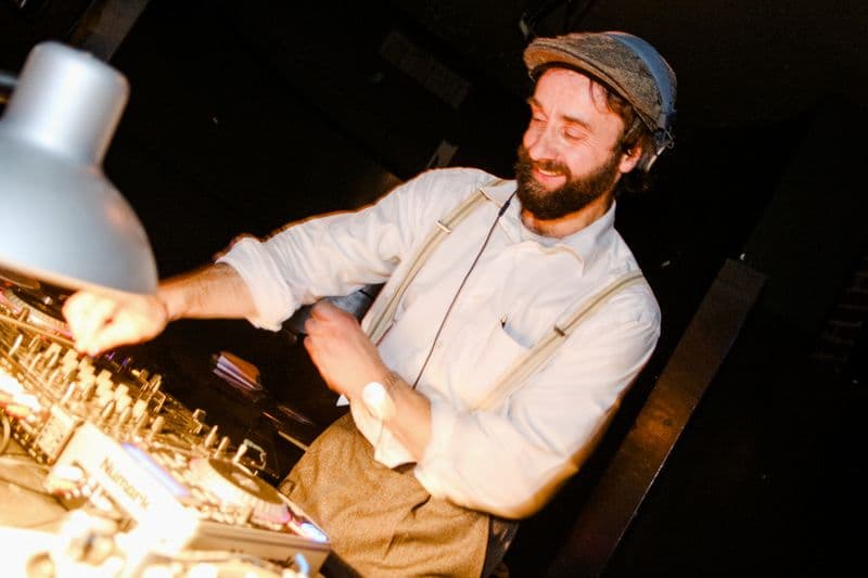 user-upload/business/work-media/3qhjtmv9w6deus0w5y6xsw_dj-louie-prima.jpeg